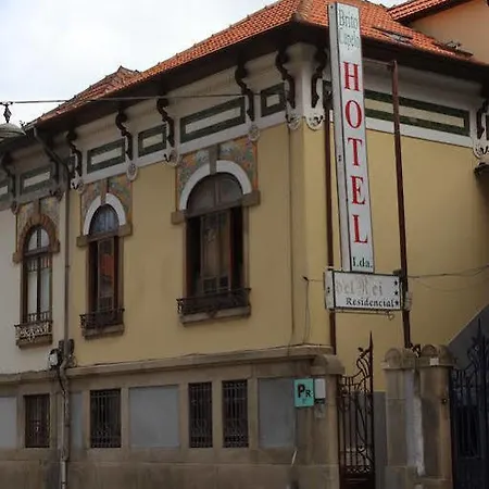 D' El Rei 3*