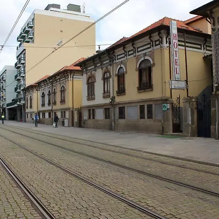 D' El Rei Casa de hóspedes 3*